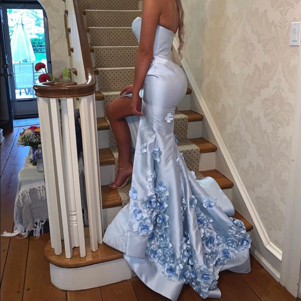 Sherri Hill Prom Dress - Picture 2 of 2